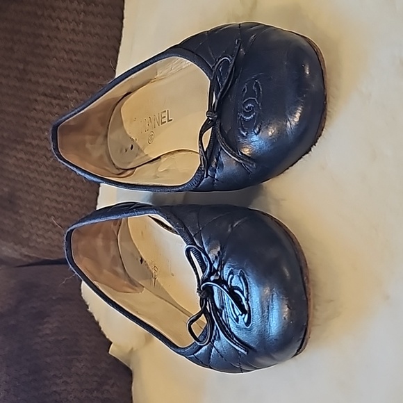Chanel Ballet Flats - Picture 3 of 8